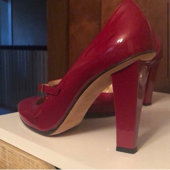 Jimmy Choo✨ Red Patten Leather Heels ❤️. No offers price is firm 😊 - Picture 2 of 3